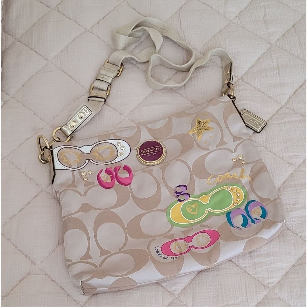 Coach Y2K Poppy bag cream with colorful accents